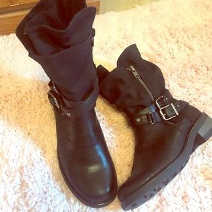 Torrid boots size 9w only wore once